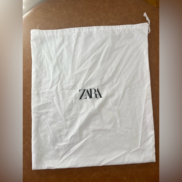 NWT ZARA 100% COW Leather COWBOY BOOTS SIZE USA 6.5 and EUR 37
🚨FIRM PRICE - Picture 14 of 15